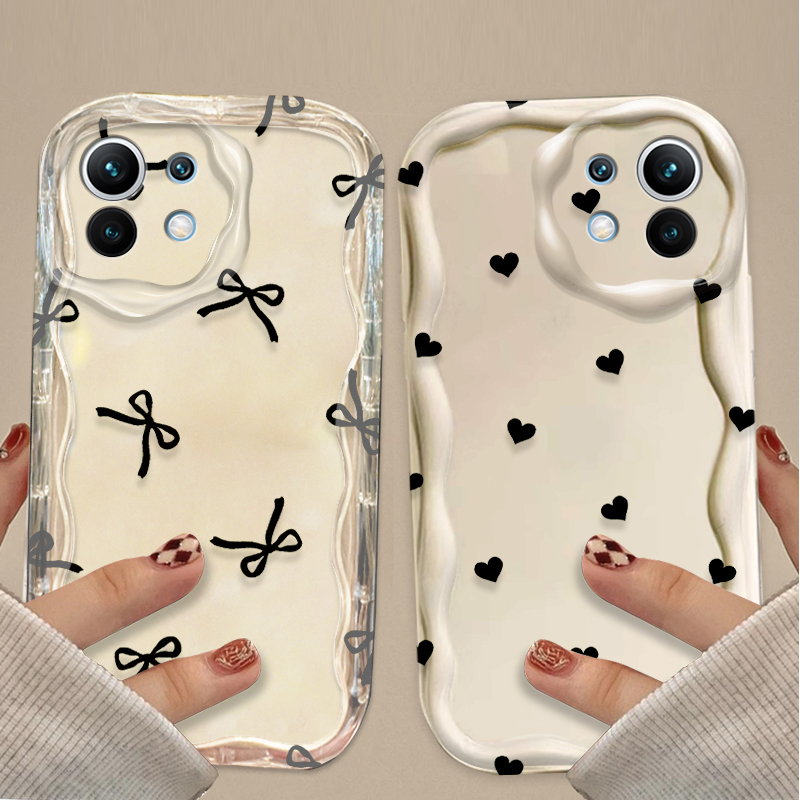 Xiaomi Poco X6 - Czarne etui z kokardką i serduszkiem